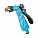 Pistol stropit gradina