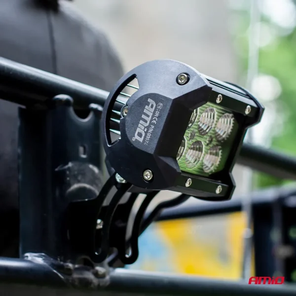 Proiector LED pentru Off-Road, ATV, SSV, culoare 6500K, 1440 lm, tensiune 9 - 36V, dimensiune 95 x 77 mm