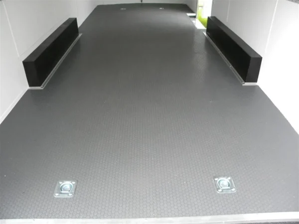 Covor Antiderapant din Cauciuc, Linoleum din Cauciuc pentru Protectie Podea Auto - model CIRCLE