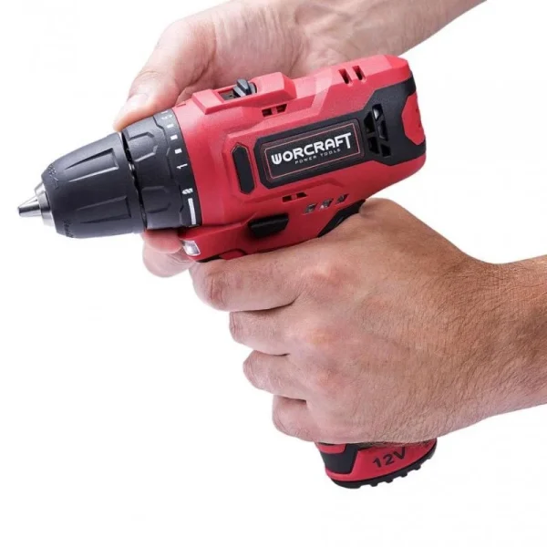 Masina de gaurit, insurubat (bormasina), cu acumulator 1.5 Ah, incarcator 12 V Li-ion, trusa cu varfuri si burghie, mandrina automata 0.8-10 mm, Worcraft 