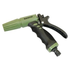 Pistol stropit gradina