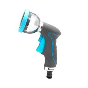 Pistol stropit gradina