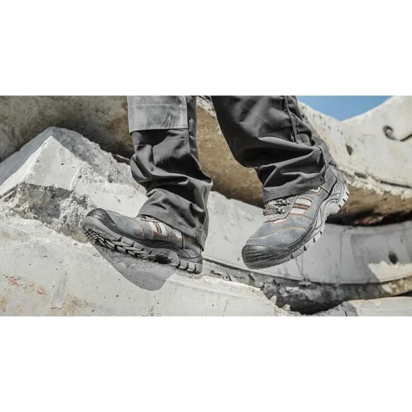 Pantofi de lucru din piele de caprioara, S1P, SRA, marimea 42, NEO