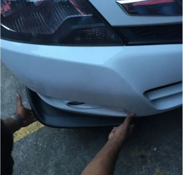 Set 2 buc. aripioare Racing, prelungire bara tuning din plastic culoare neagra