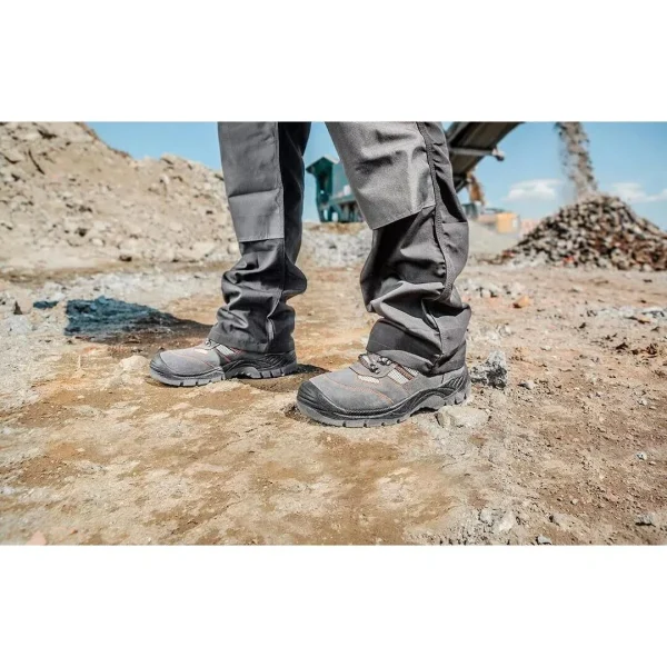 Bocanci de lucru, S1P, SRA, piele caprioara, marimea 41, NEO