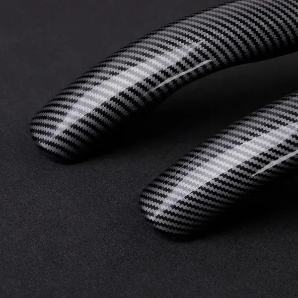 Set 2 ornamente volan finisaj CARBON NEGRU, dimensiune universala