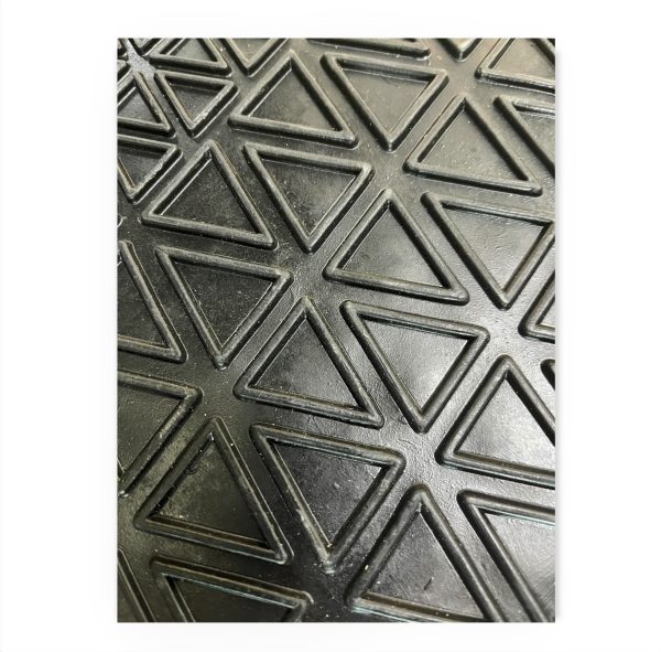 Covorase Auto Universale, din cauciuc sintetic moale, culoare Neagra cu dunga Rosie