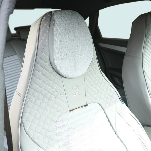 Set huse scaune auto Premium, model BLAZE Luxor, design Sportiv, universale, ergonomice, Piele Ecologica cu insertii textile, culoare Crem/Gri