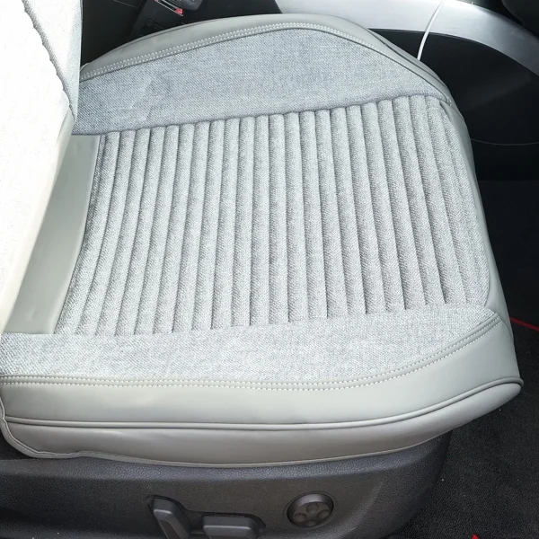 Set huse scaune auto Premium, model BLAZE Luxor, design Sportiv, universale, ergonomice, Piele Ecologica cu insertii textile, culoare Crem/Gri