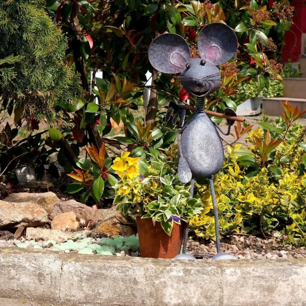 Decoratiune gradina, metalica, soarece cu galeata, 26x18x53 cm