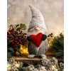 Decoratiune Craciun, pitic gri cu inima rosie, 48 cm