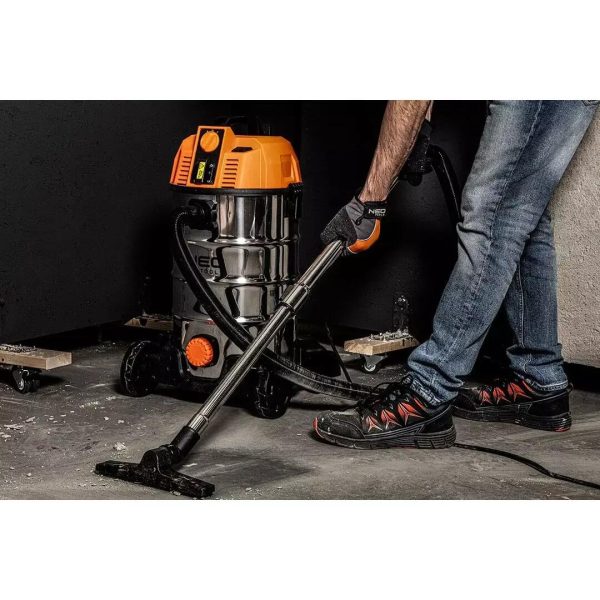 Aspirator industrial, umed-uscat, 1600 W, 35 L, filtru HEPA, cu accesorii, NEO