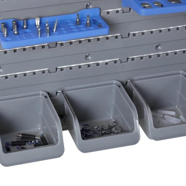 Panou scule, PP, cu 28 de cutii pentru depozitare, 10 carlige, 4 suporturi, gri si albastru, max 30 kg, 95×54 cm