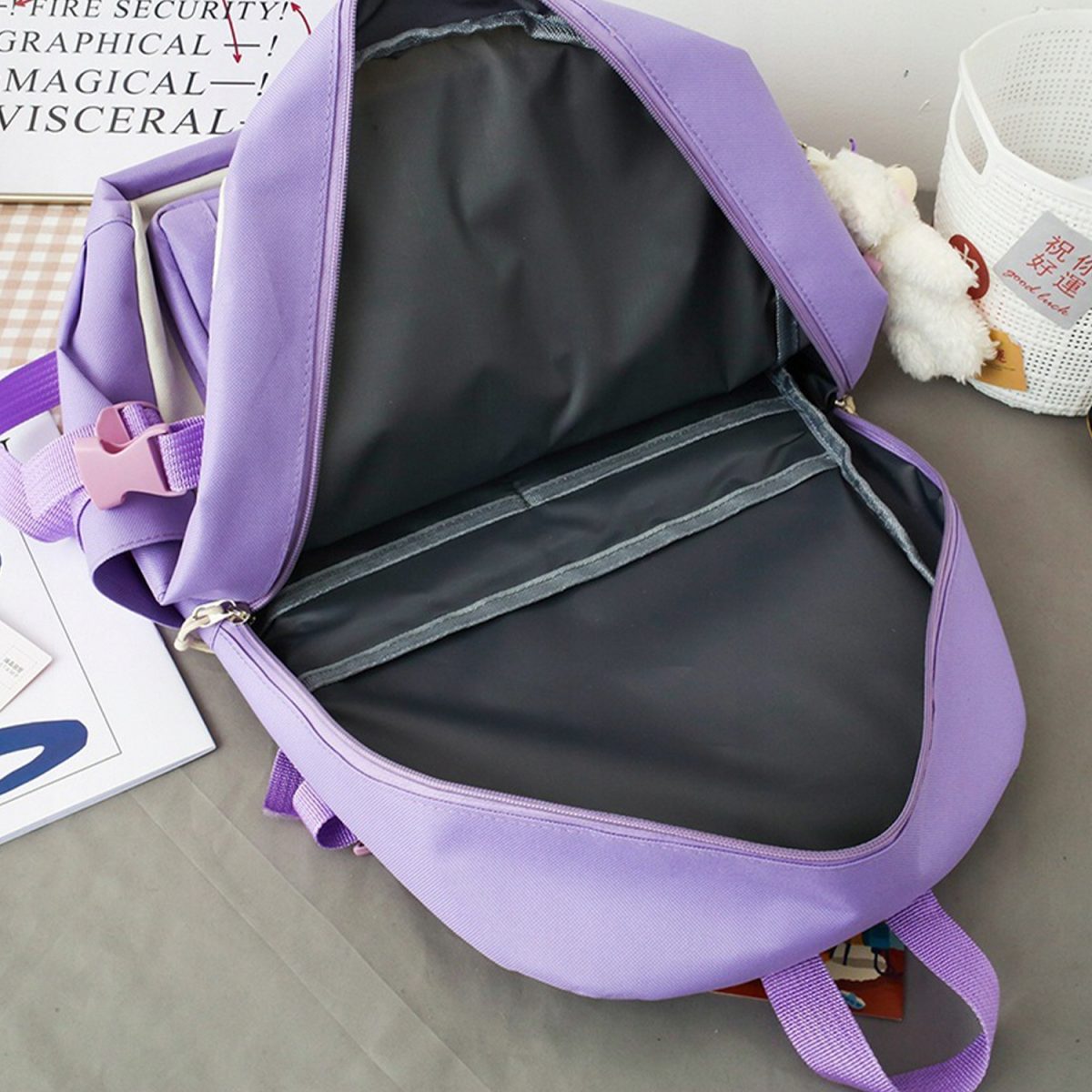 Set 4-In-1 Pentru Scolari Sau Prescolari - (Rucsac, Geanta De Umar, Plic Elegant, Penar), Culoare Violet Cu Iepuras, Cod Avx-Wt-Bunn-Violet