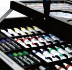 Set 145 piese pentru pictura, pentru copii sau adulti, pixuri de colorat, creioane colorate si vopsele de pictura, cu geanta de transport ROZ FLYING GIRL, model AVX-WT-IMPART145 - imagine 3