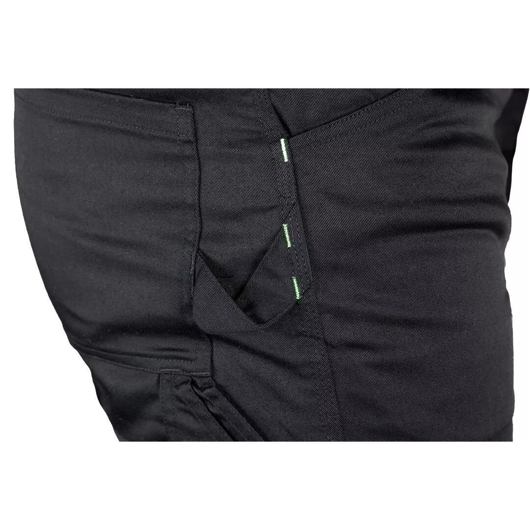 Pantaloni-de-lucru-bumbac-si-poliester-cu-intariri-pentru-genunchi-model-Mix-Match-negru-marimea-XXL-56-NEO-3_square Pantaloni de lucru, bumbac si poliester, cu intariri pentru genunchi, model Mix&Match, negru, marimea XXL/56, NEO - imagine 3