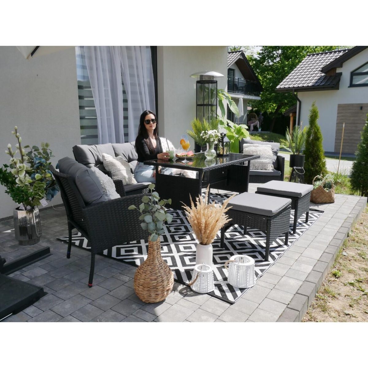 Set Mobilier Gradina/Terasa, Negru Si Gri, Ratan Sintetic, 1 Masa, 2 Scaune, 1 Canapea, 2 Tabureti, Salo