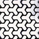 Set 2 folii autoadezive decupate pentru decorarea stopurilor auto, dimensiune 2 x 48 x 30cm, culoare Negru Mat, model HONEYCOMB TRIANGLE - imagine 5